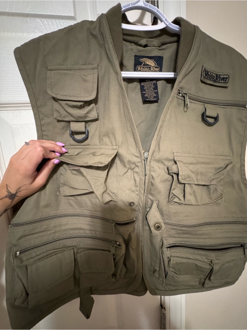 Men's Utility Fishing Vest - Olive - Picture 2 of 4